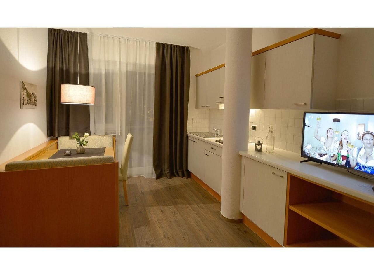 Apparthotel Central Sand in Taufers Exteriör bild